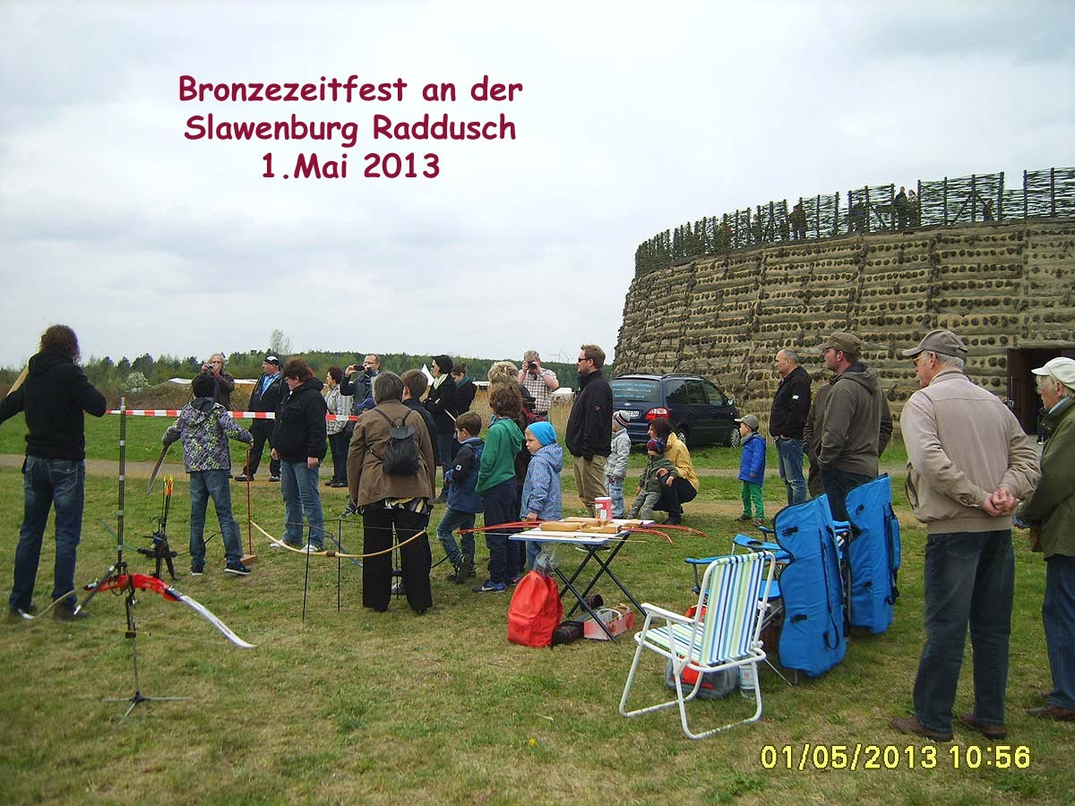 Bronzezeitfest an der slawenburg Raddusch am 01.05.2013