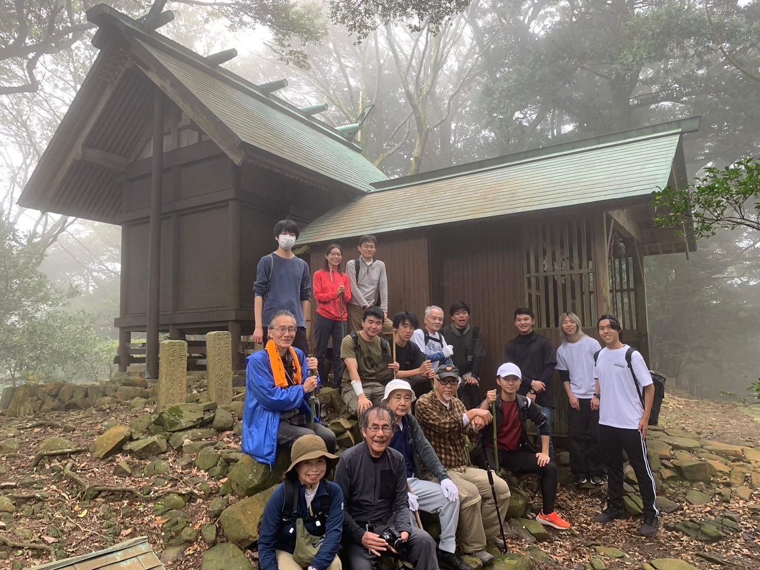 第１回竜王山登山会を実施しました