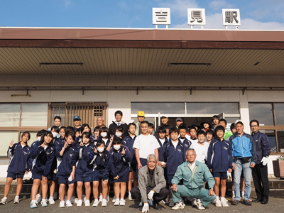 2015　吉見駅「花いっぱい運動」がスタートしました