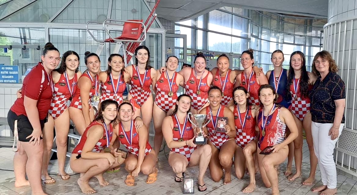 Water-Polo Féminin du NCA : Une pluie de médailles d'or s'abat sur le Nautic Club Angérien !