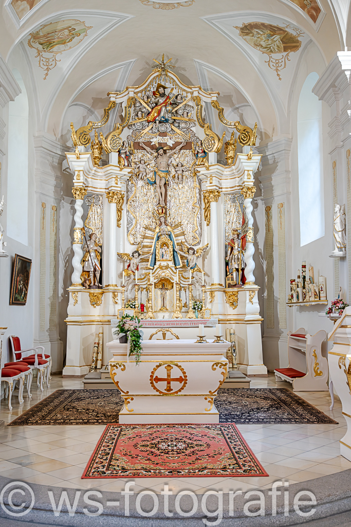 Bärnauer Bergfest mit goldenem Priesterjubiläum
