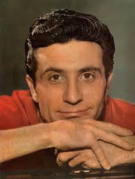 Gilbert Becaud
