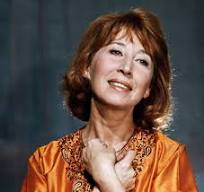 Cora Vaucaire
