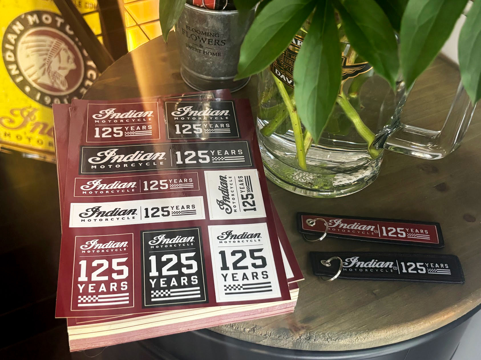 来店特典｜125周年ステッカー＆キーチェーンプレゼント