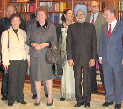 Peter Rühe (back left) after the meeting with Indian prime minister, Dr. Manmohan Singh