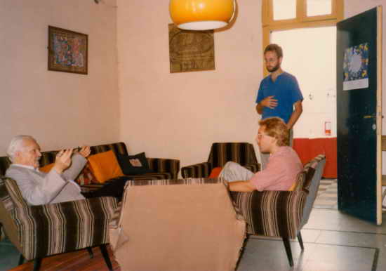 Peter Rühe talking to Dr. Rainer Hildebrandt (left) at Beit Noah, Musrara, Jerusalem. Back: a volunteer of Beit Noah. Photograph: Peter Rühe