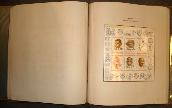 About 3000 philatelistic items (stamps, first day cover, postcards), coins, bills and philatelistic literature about Gandhi from c. 120 countries 