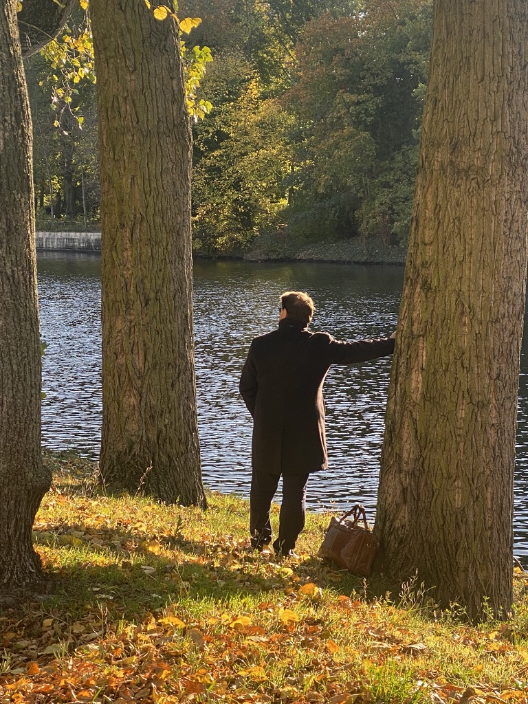 Ein Mann in der Sonne