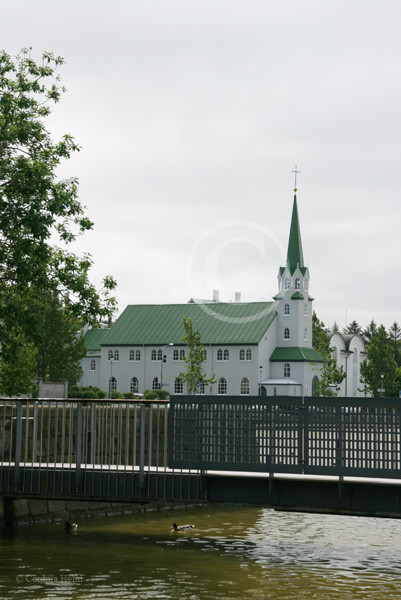 Freikirche am Tjörnin in Reykjavik