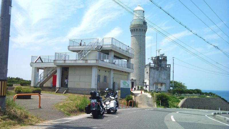 角島灯台ですね。