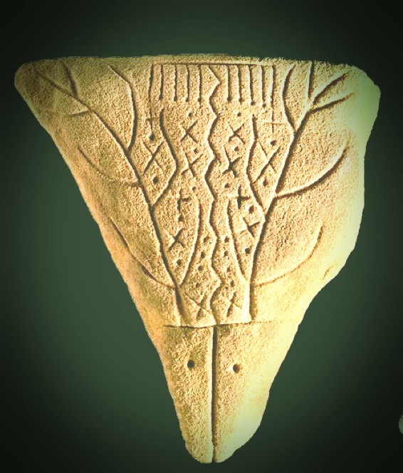 Le cerf avec l'arbre des étoiles poussant sur sa tête, des étoiles et un compte de dix divisé par deux.