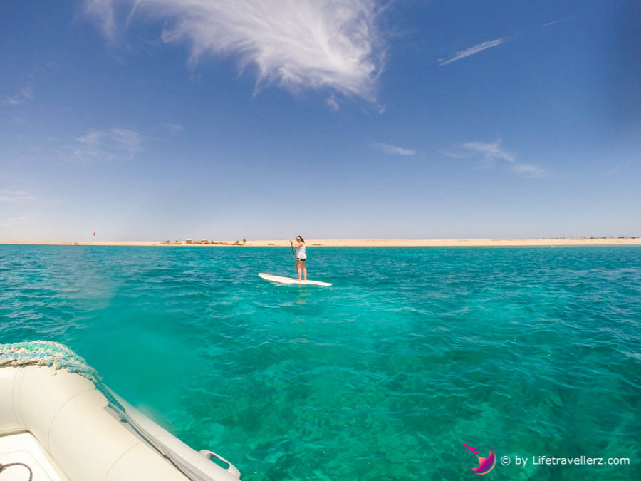 Stand Up Paddling in Somabay, Ägypten