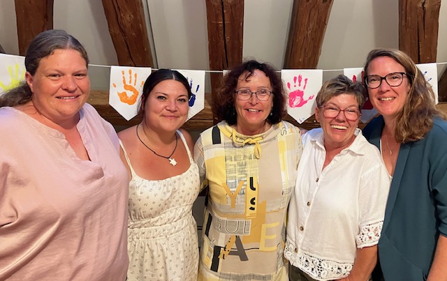 von links nach rechts: Christiane Albers, Daniela Furgoll, Rosa Kornmayer, Sabine Antolic, Marion Jautz (Leitung) 