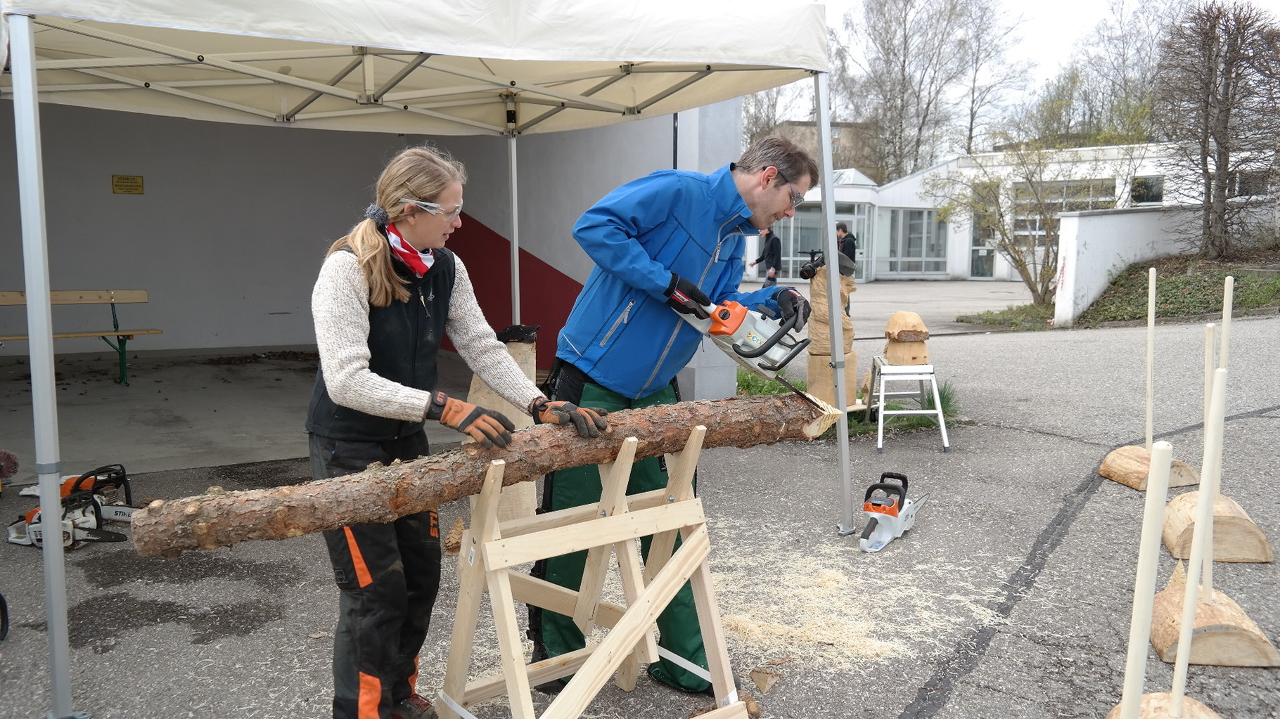 STIHL Testtage - Schnitzen mit der Kettensäge - Allgäu-Carving by Martina Gast