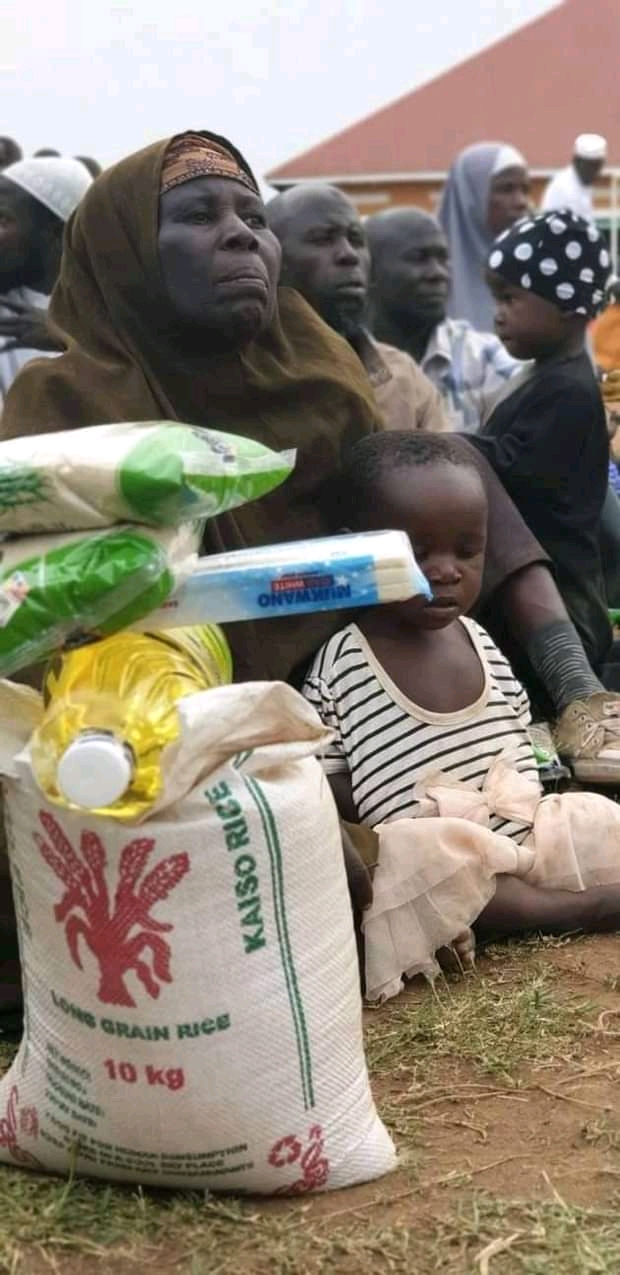 Food pack distribution