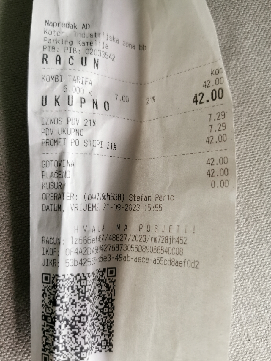 Wir bezahlen schweigend 42Euro für 6h. Und fahren weiter. Früher (letztes Jahr) war eben doch alles besser.👨🏼‍🦳👩‍🦳 