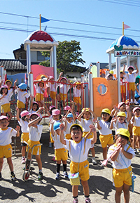 ふたばハイジ幼稚園制服と体操着合計33枚 ふたばハイジ幼稚園制服と体操着合計33枚