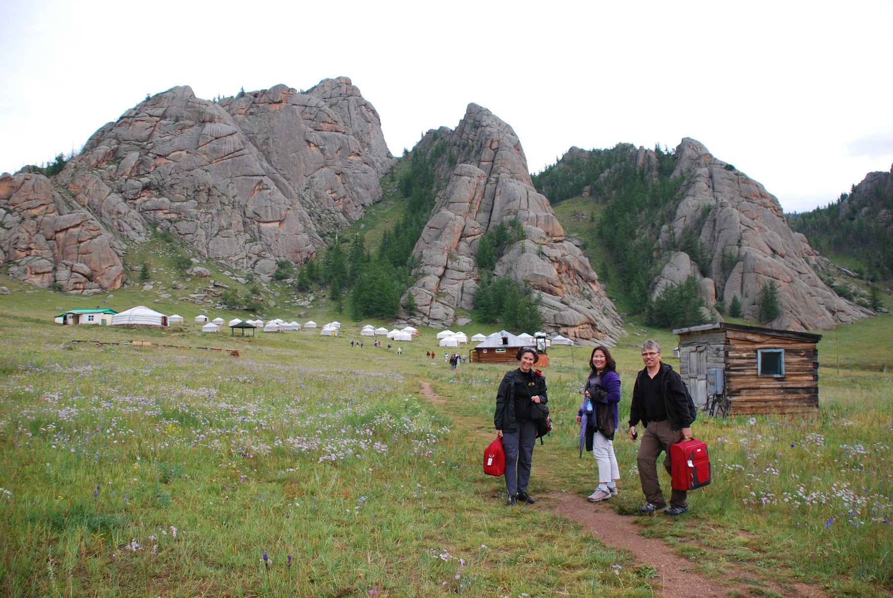 ... unser Jurten - Camp