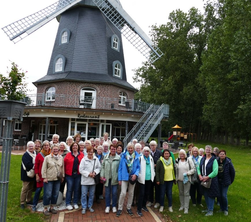 Kaffeetrinken in Borderdings Mühle