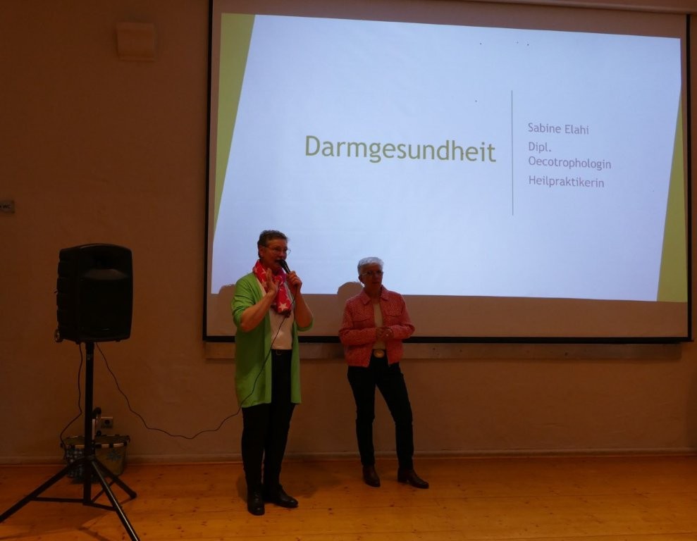 Annemarie Große Börding und Frau Sabine Elahi