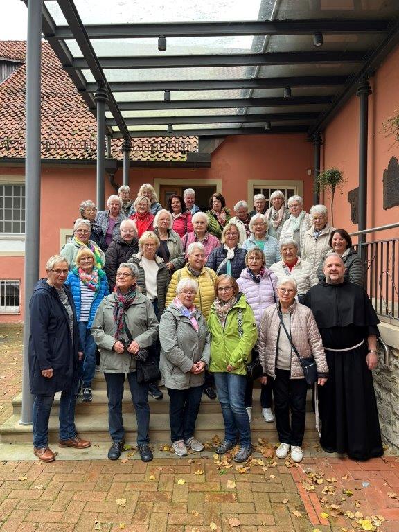 Kloster Lage
