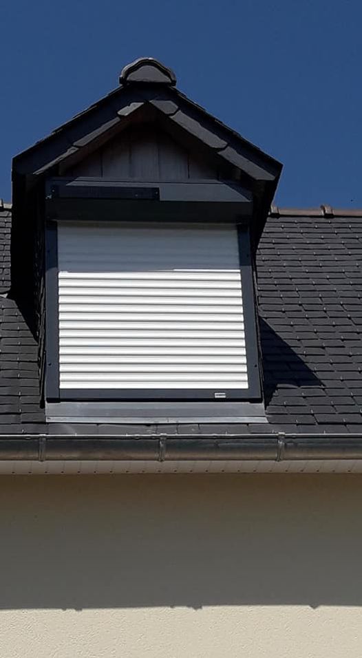 Volet roulant électrique solaire