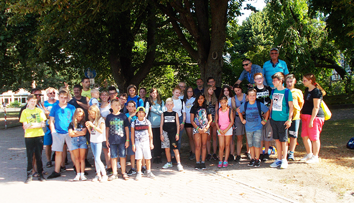 Gruppenbild der Teilnehmer. (Bildnachweis: Rolf Keller)