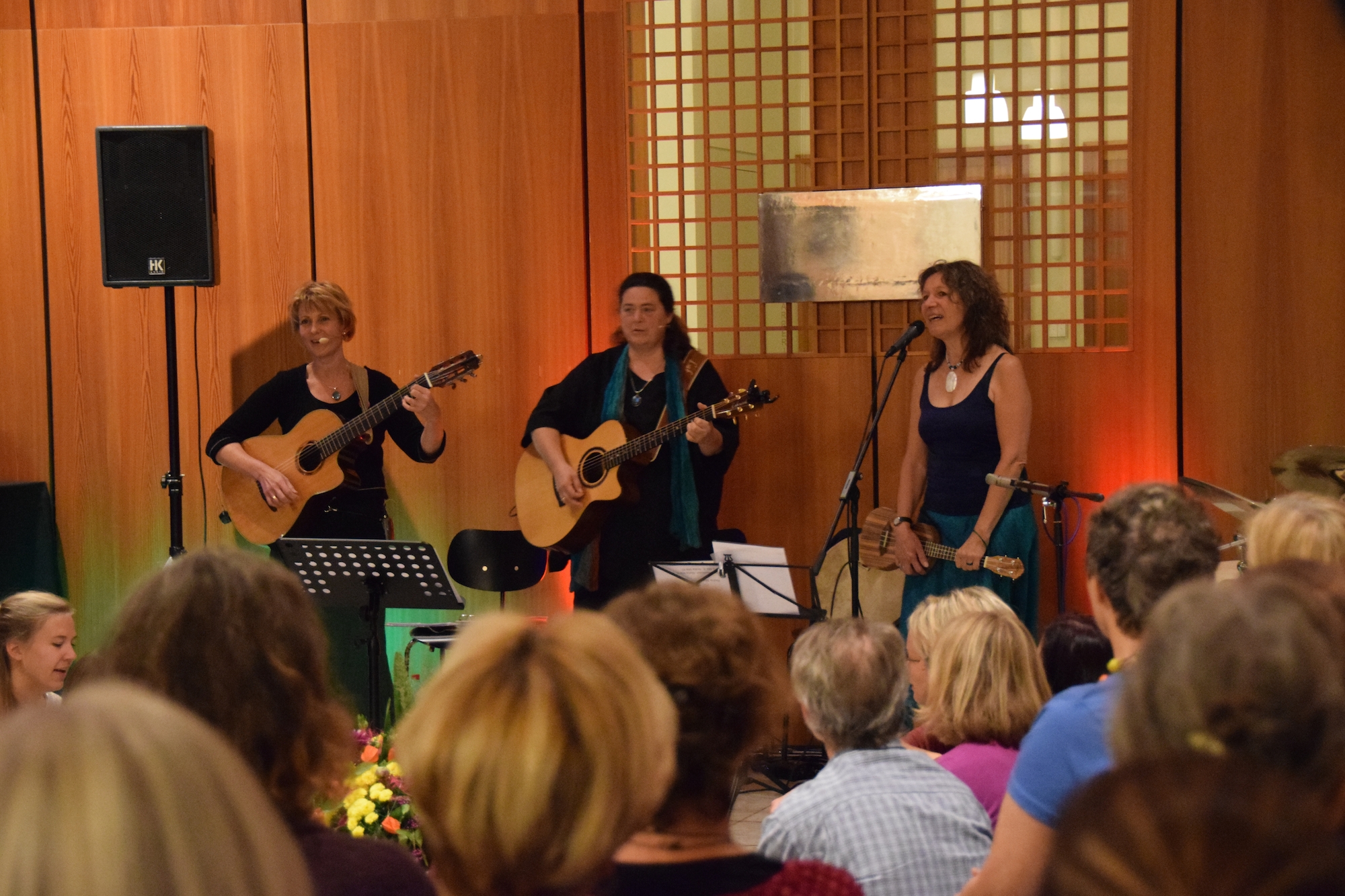 25.09.2015 - 5. Nacht der Spirituellen Lieder Regensburg mit Susanne Goebel, Iria Schärer, Georgina