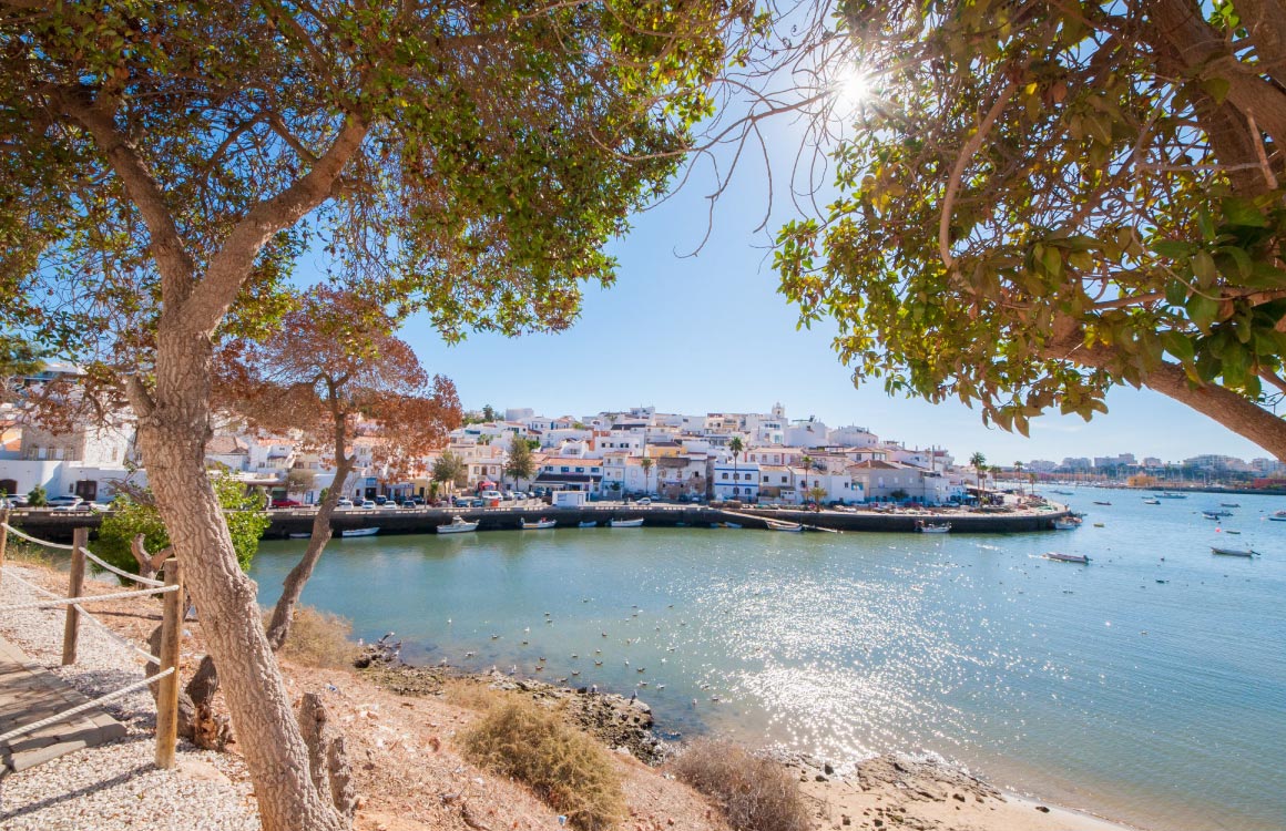 village-ferragudo-algarve