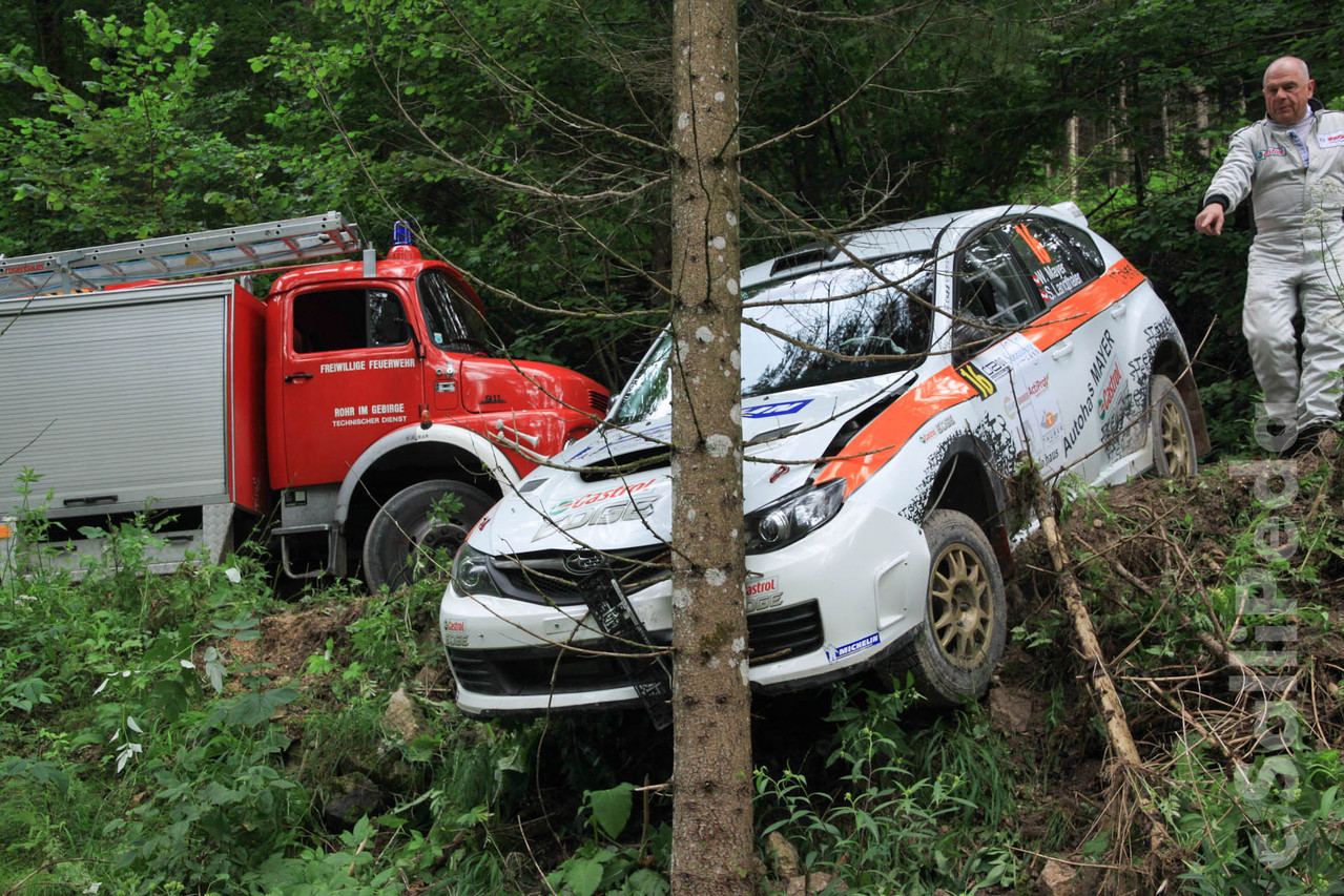 2012 Ff Rohr Im Gebirge