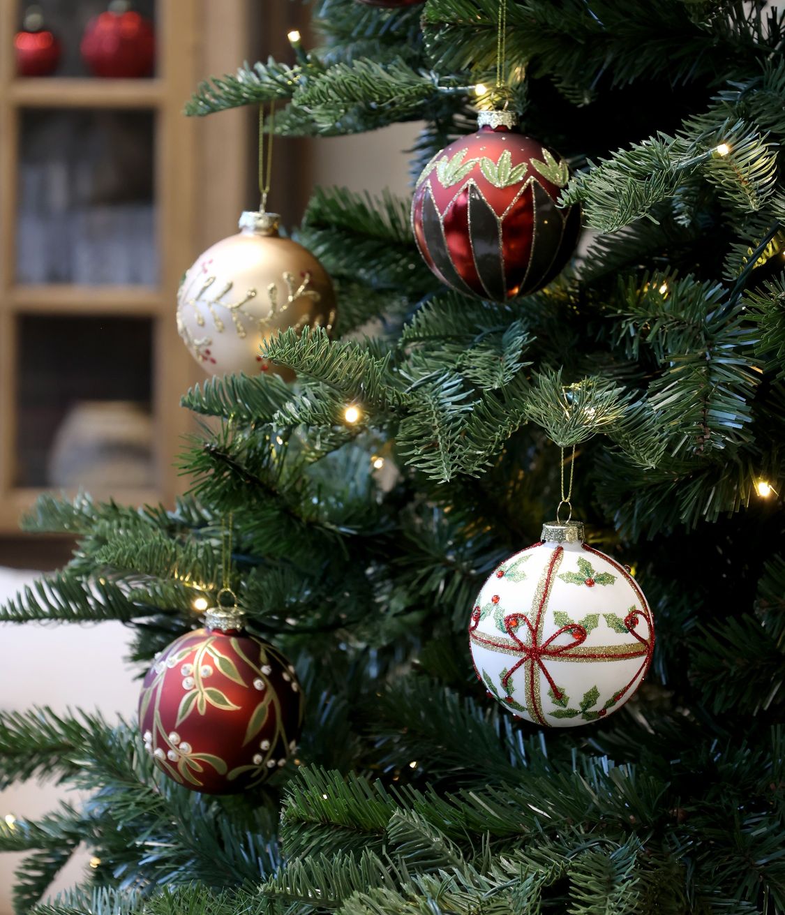 Weihnachtsdeko und Baumschmuck