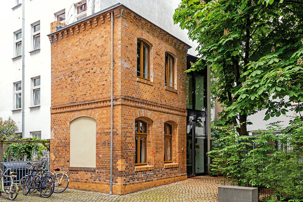 The House ...