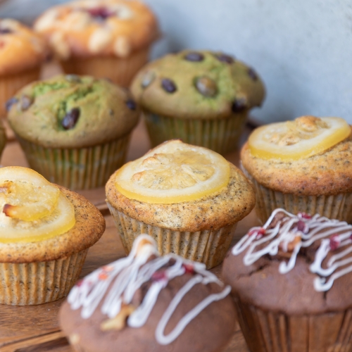 箕面「CAFE SPOT25(カフェ スポット25)」◎11月9日(日)~11日(火)※最終日は午後6時終了 ◎1階 トップステージ