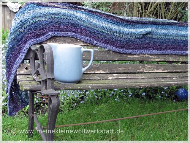 Schal "Stitch Sampler Shawl" von /On This Day Desing" bei ravelry / Wolle: Resteverwertung