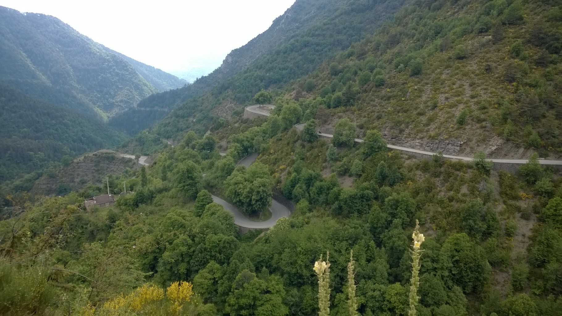 Traumstrecken im Hinterland der Cote d' Azur 