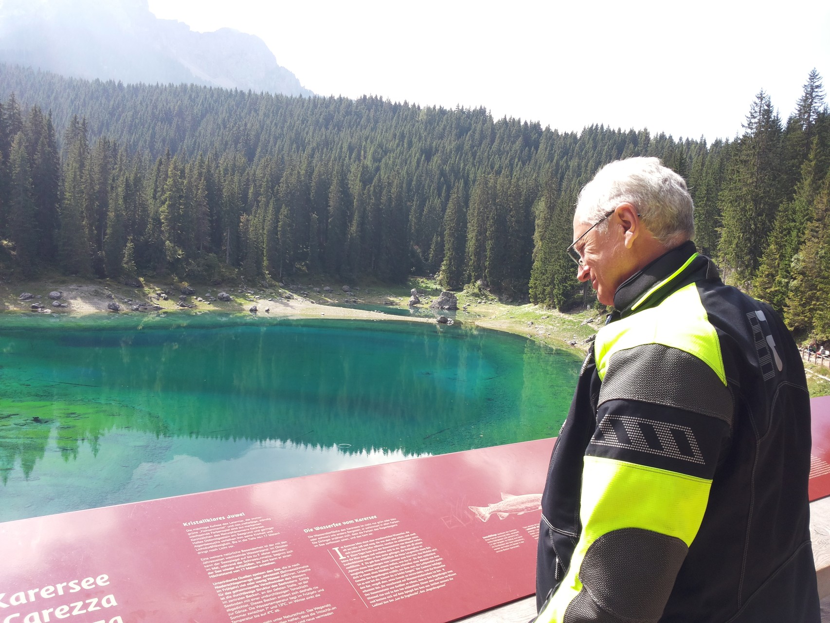 tolle Farben am Karersee