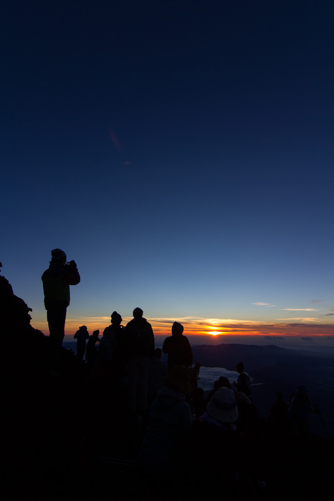 3年ぶりのリベンジ。今年最大の目標の富士山頂からの御来光！