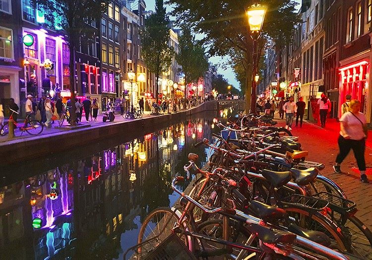 Amsterdam bei Nacht