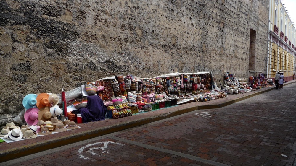 Colourful street markets in Cartagena 