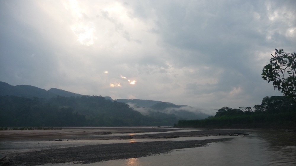 Early morning mist across the river Beni