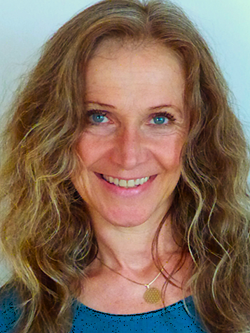MELANIE RIENZNER