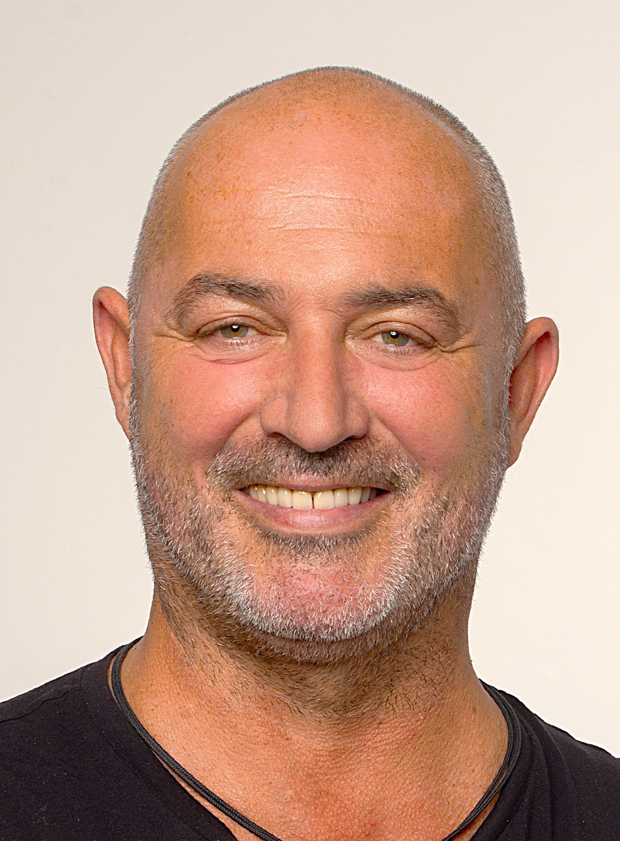 MICHAEL PUESCHEL