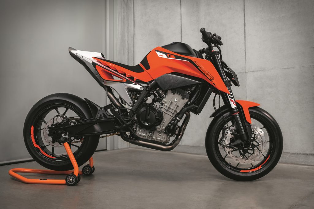 EICMA - KTM 790 Duke Prototyp