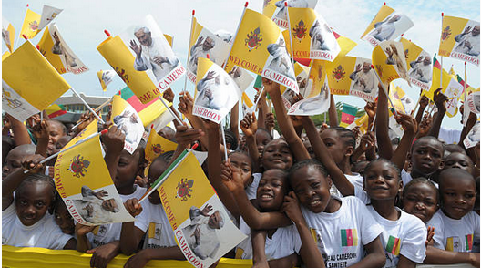 Les camerounais souhaitent la bienvenue au Pape Benoit XVI