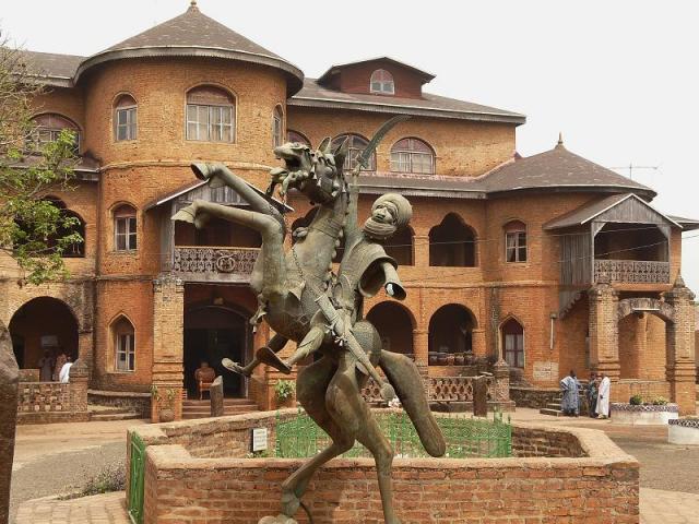 Palais royal de Foumban. Construit en 1917, résidence officielle du Sultan des Bamoun.