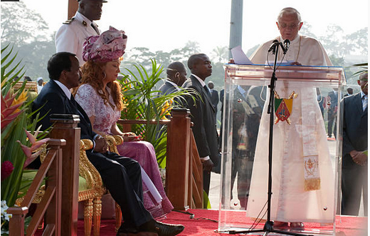 Le Pape prononce son allocution