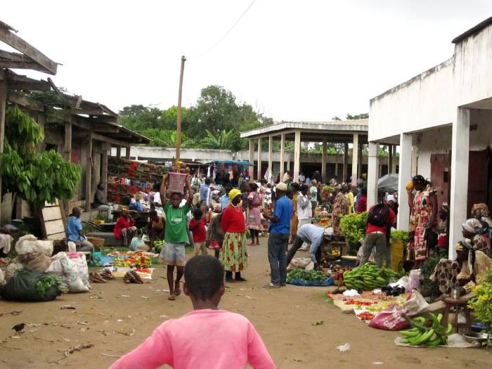 Ebebda, le marché