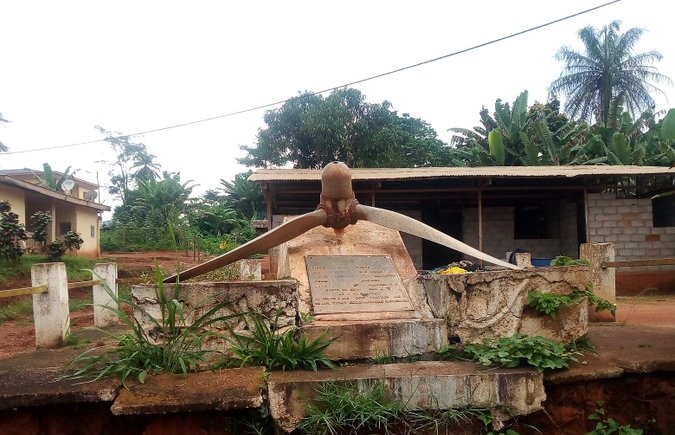 Nkolafamba vestige d'un avion