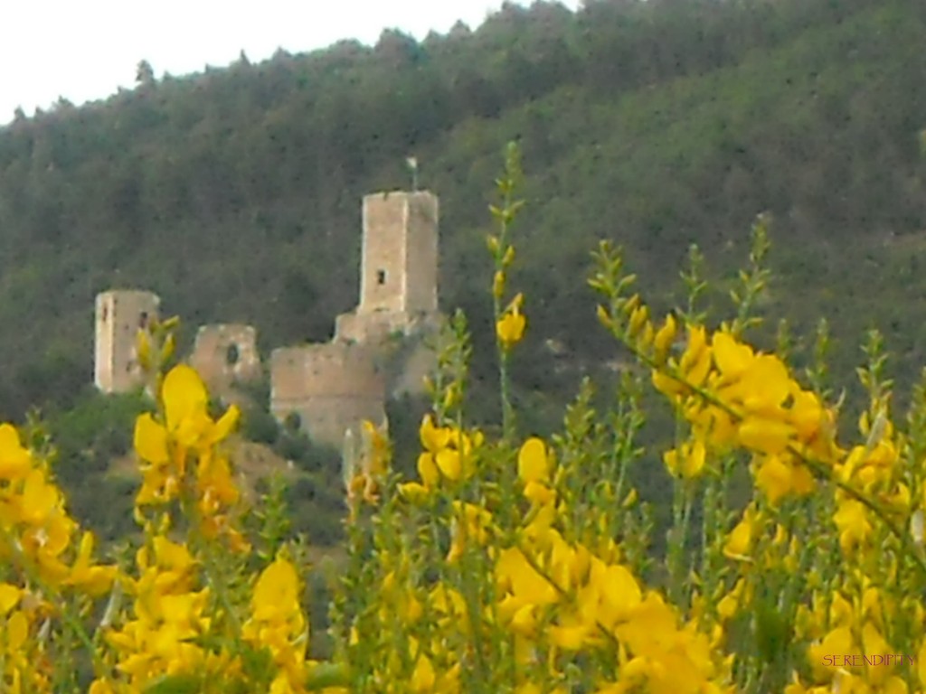 Castello Cantelmo (Pe)