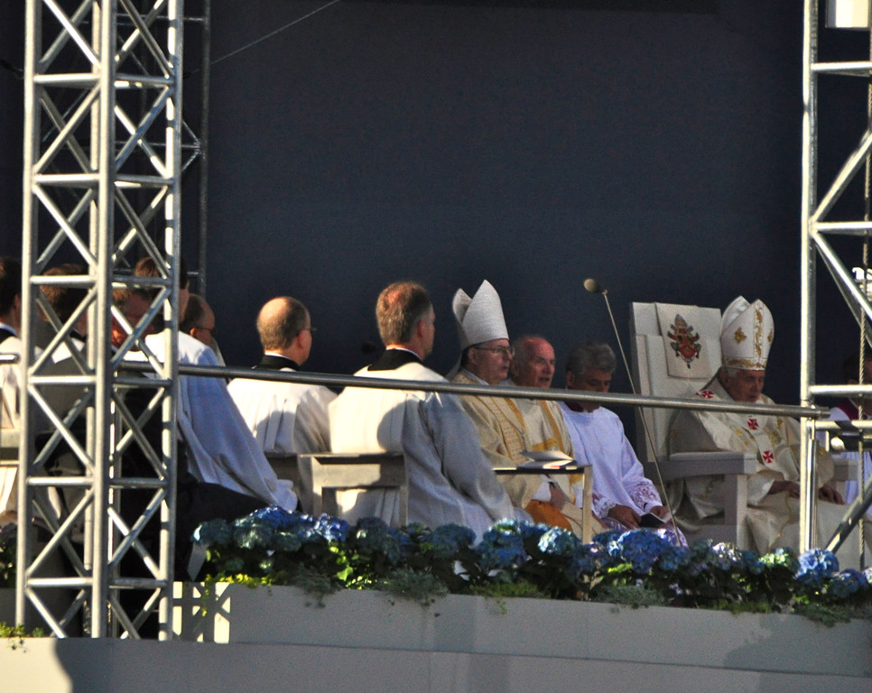 Gottesdienst mit dem heiligen Vater